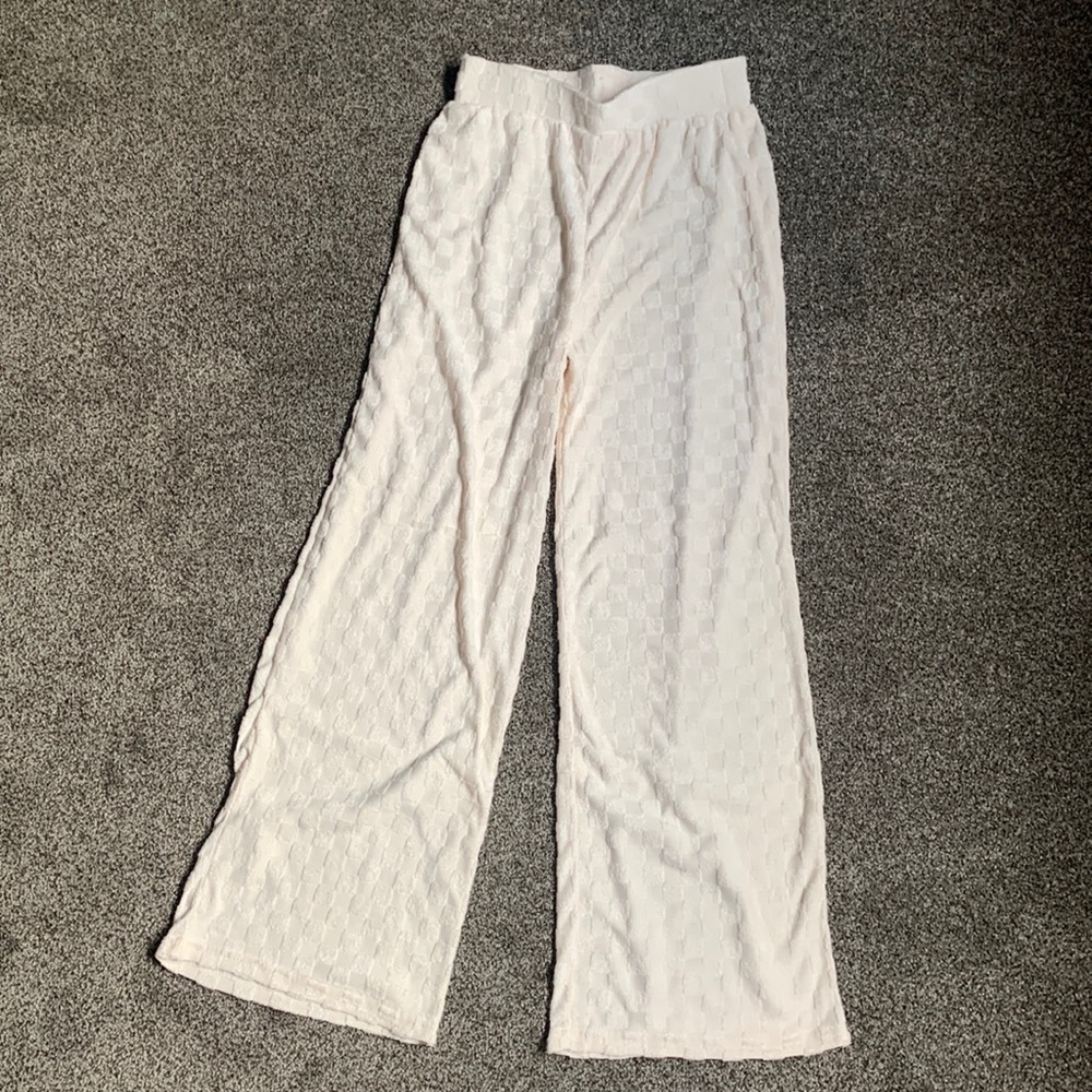 tan checkered pants